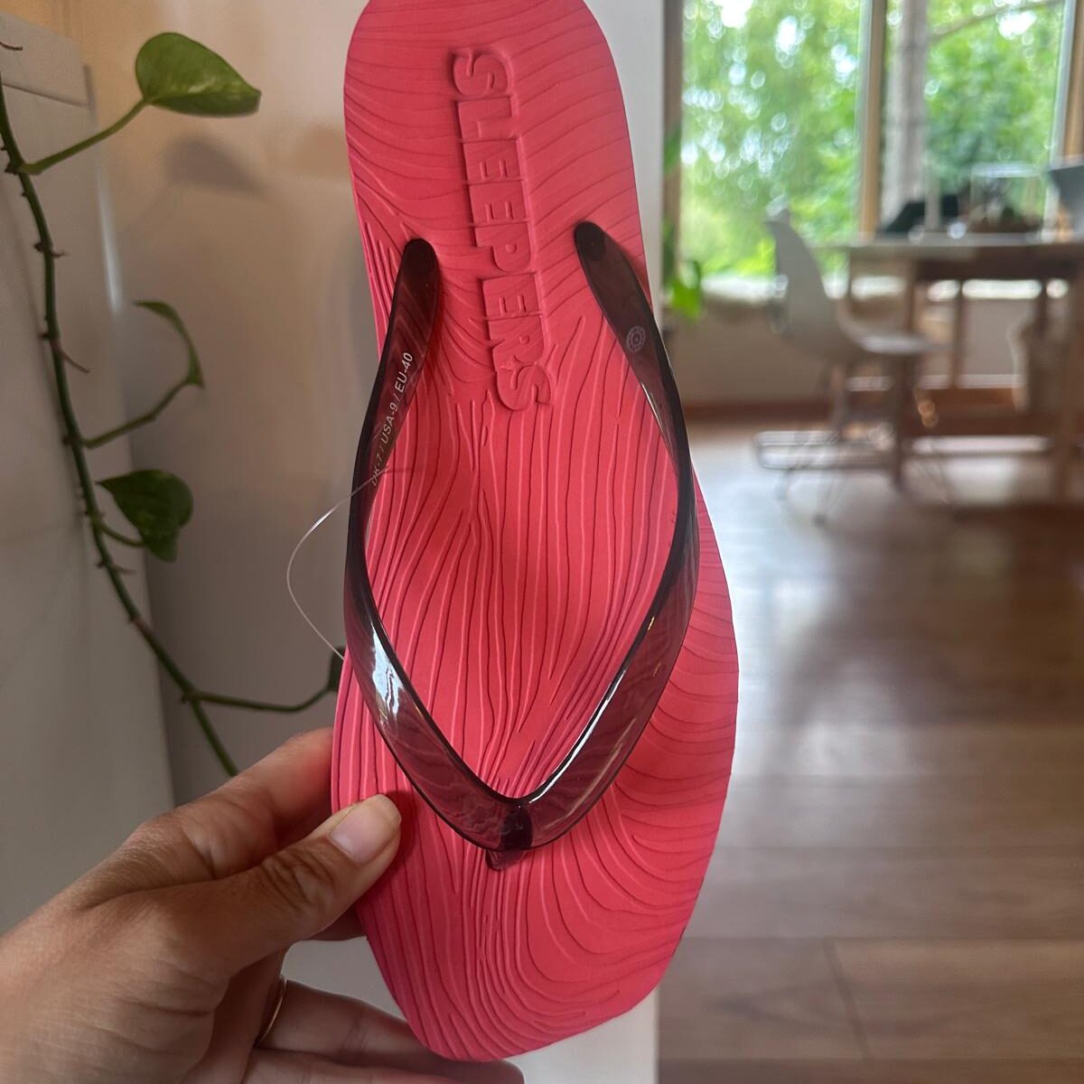 TAPERED Red Black Transparent